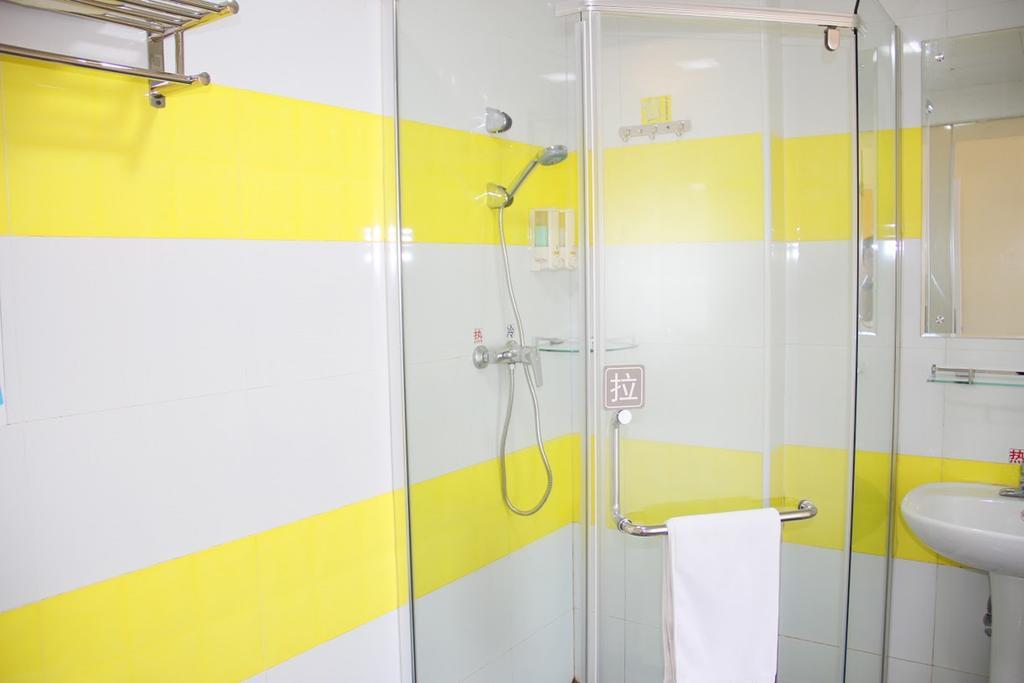 7 Days Inn Heze Mudan Road Branch Esterno foto